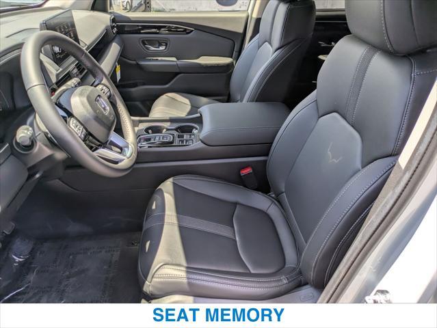 Photo of 2025 Platinum White Pearl Honda Pilot