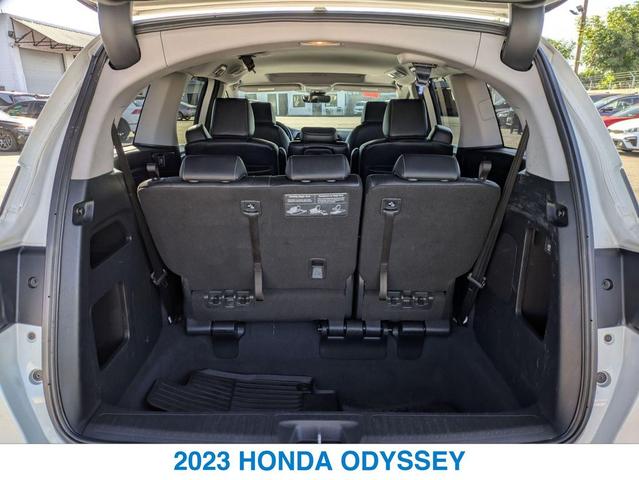 Photo of 2023 WHITE Honda Odyssey