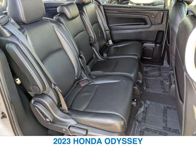 Photo of 2023 WHITE Honda Odyssey