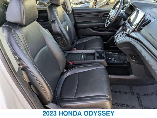 Photo of 2023 WHITE Honda Odyssey
