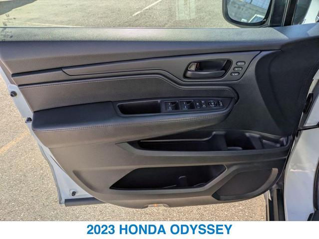 Photo of 2023 WHITE Honda Odyssey