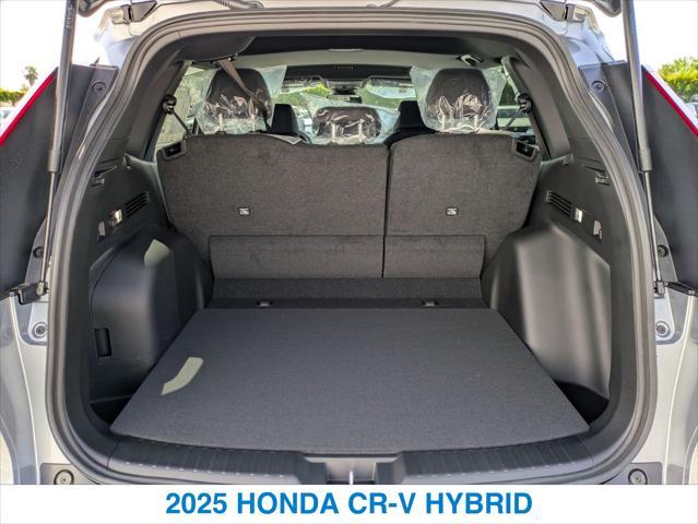 Photo of 2025 Solar Silver Metallic Honda CR-V Hybrid