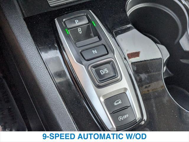 Photo of 2022 BLACK Honda Pilot