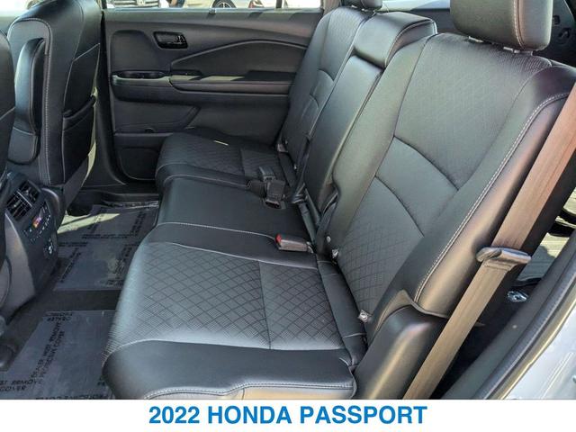 Photo of 2022 GRAY Honda Passport