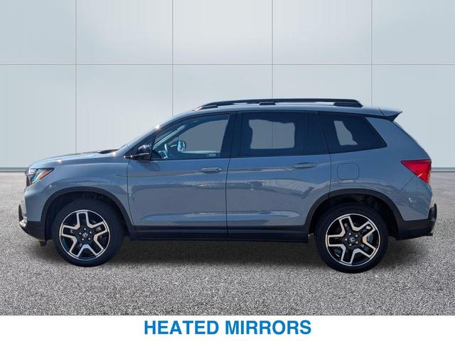Photo of 2022 GRAY Honda Passport