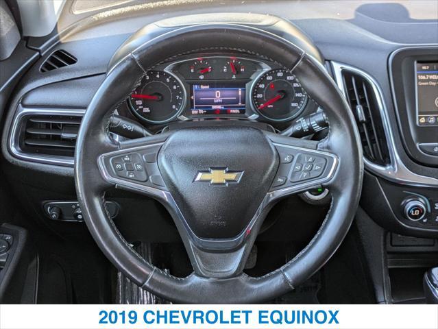 Photo of 2019 SILVER Chevrolet Equinox