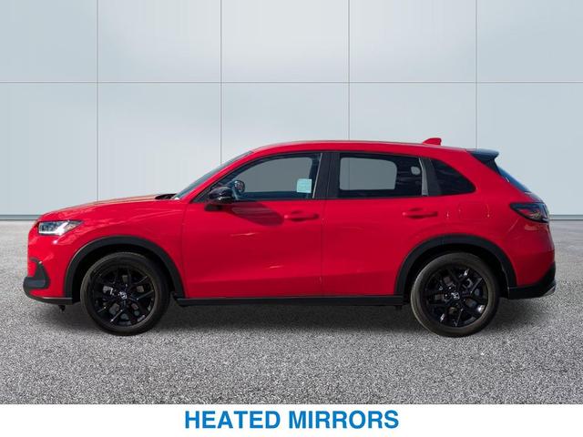 Photo of 2023 RED Honda HR-V