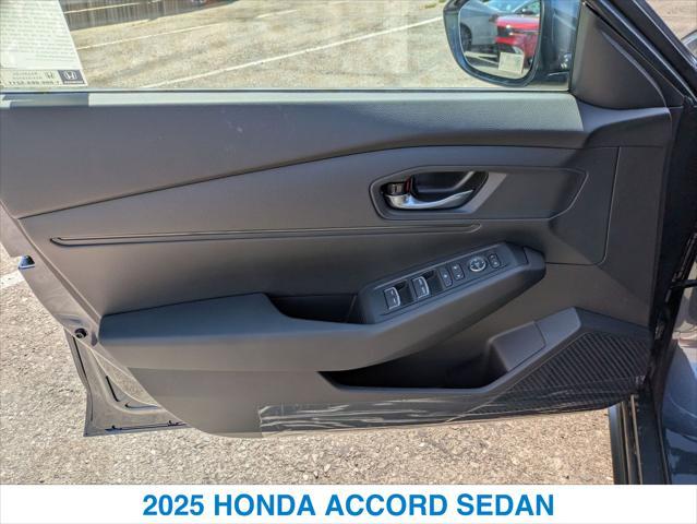 Photo of 2025 Meteorite Gray Metallic Honda Accord