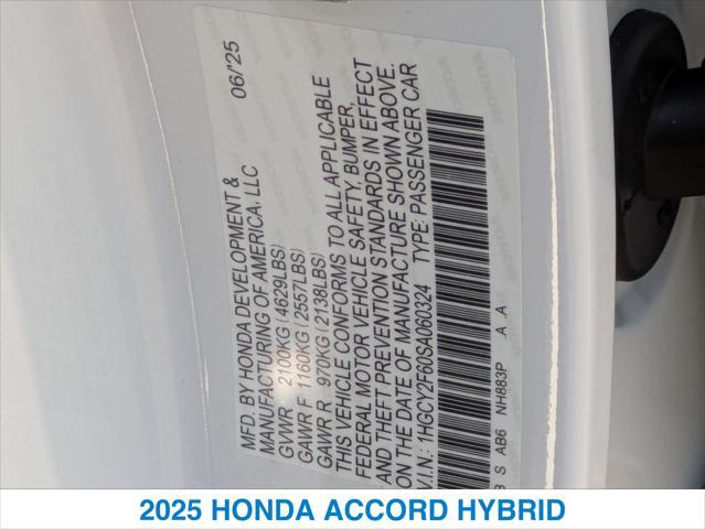 Photo of 2025 Platinum White Pearl Honda Accord Hybrid