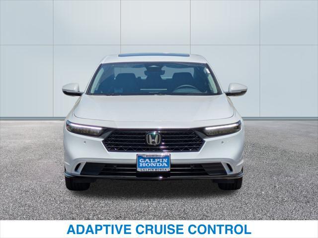 Photo of 2025 Platinum White Pearl Honda Accord Hybrid