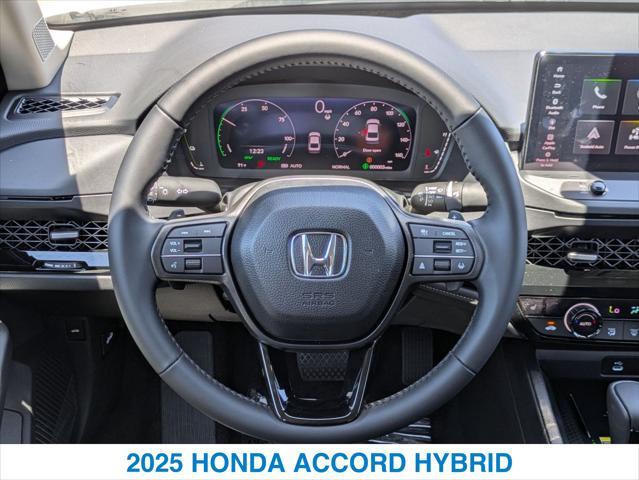 Photo of 2025 Platinum White Pearl Honda Accord Hybrid
