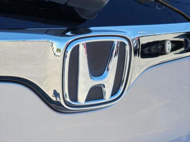 Photo of 2021 SILVER Honda CR-V