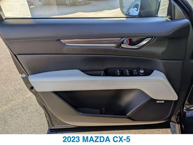 Photo of 2023 BLACK Mazda CX-5