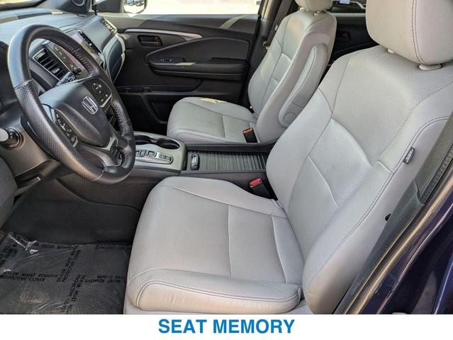 Photo of 2022 BLUE Honda Passport