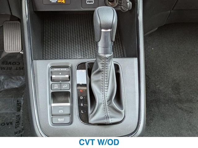 Photo of 2025 Solar Silver Metallic Honda CR-V