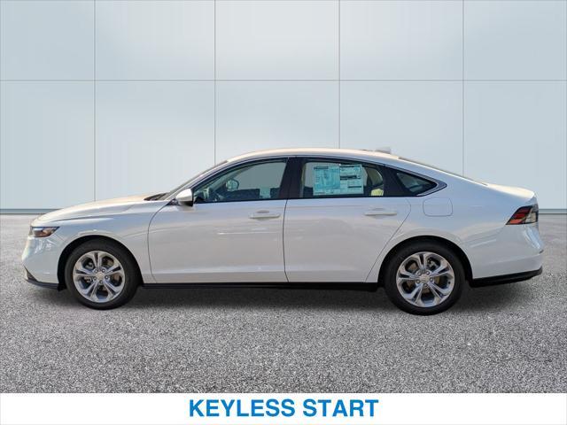 Photo of 2025 Platinum White Pearl Honda Accord