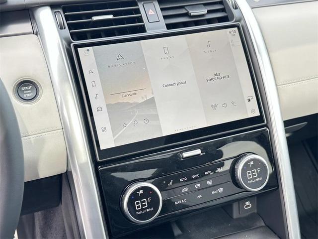 Photo of 2025 Fuji White Land Rover Discovery