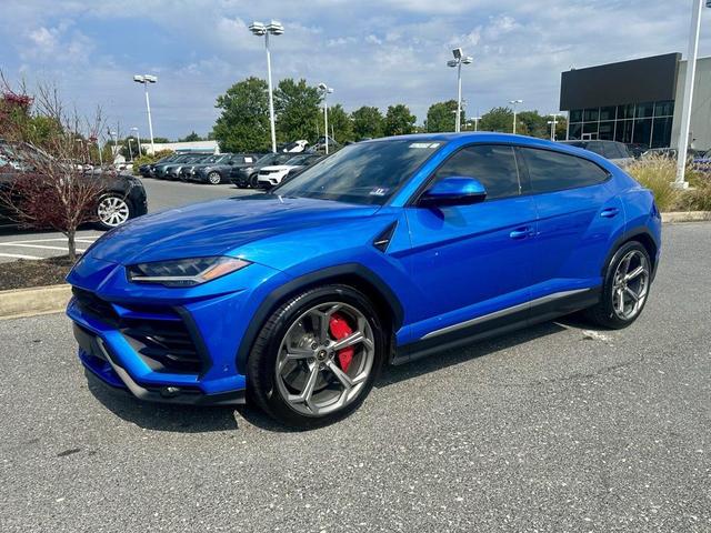 Photo of 2019 Blu Eleos Metallic Lamborghini Urus