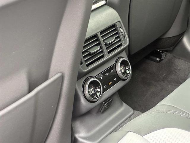 Photo of 2026 Zadar Grey Premium Metallic Land Rover Range Rover Velar