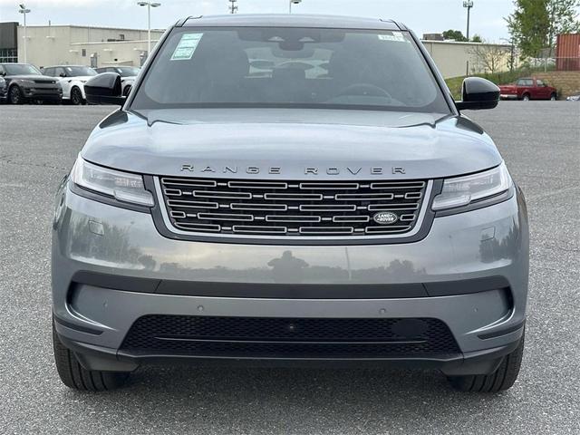 Photo of 2026 Zadar Grey Premium Metallic Land Rover Range Rover Velar