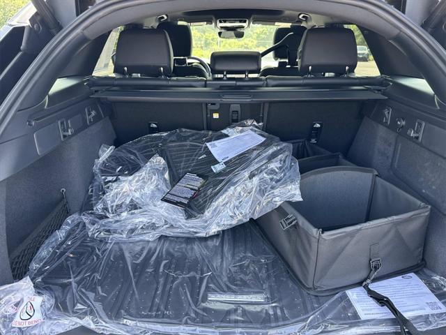 Photo of 2026 Gray Land Rover Range Rover Velar