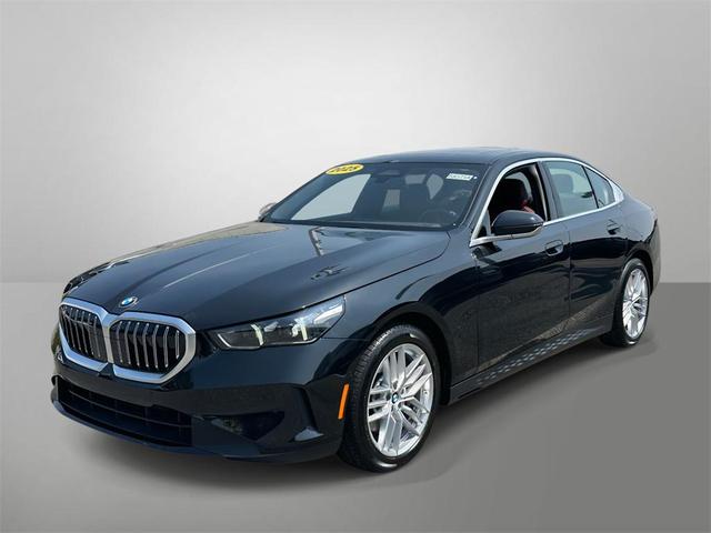 2025 BMW 530