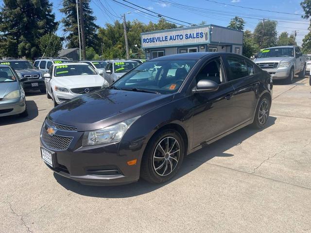 Photo of 2014 Black Granite Metallic Chevrolet Cruze