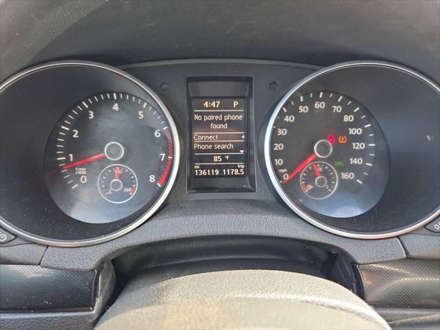 Photo of 2013 Candy White Volkswagen Jetta SportWagen