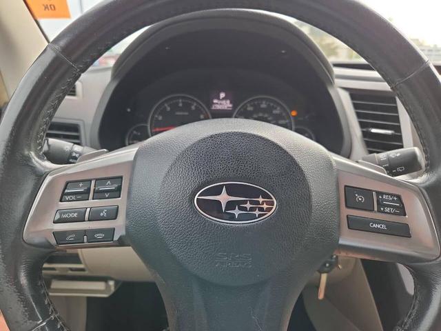Photo of 2014 Satin White Pearl Subaru Outback