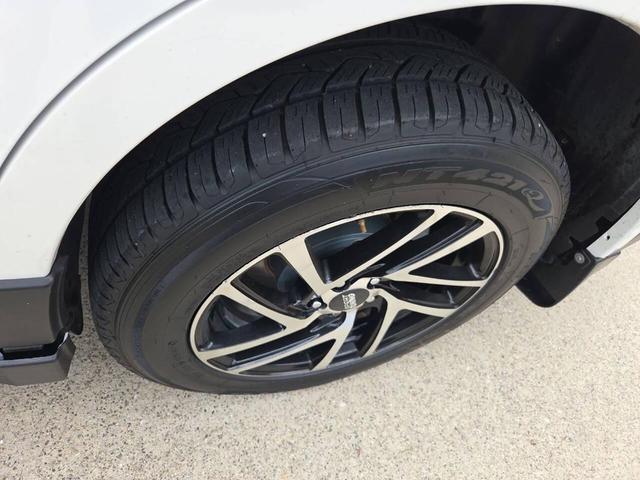 Photo of 2014 Satin White Pearl Subaru Outback