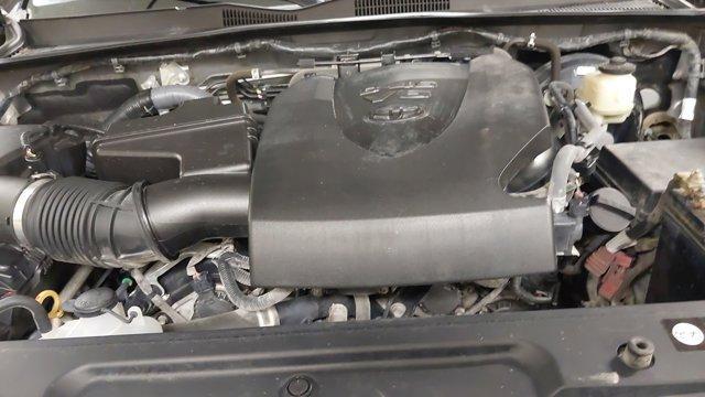 Photo of 2016 Magnetic Gray Metallic Toyota Tacoma