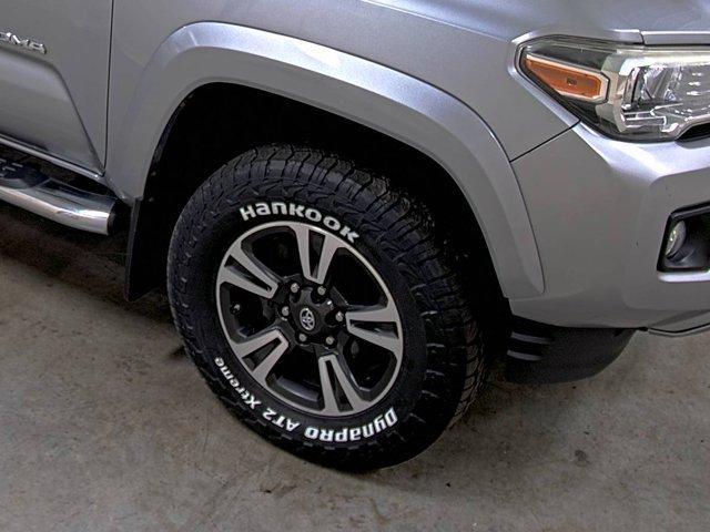 Photo of 2016 Magnetic Gray Metallic Toyota Tacoma