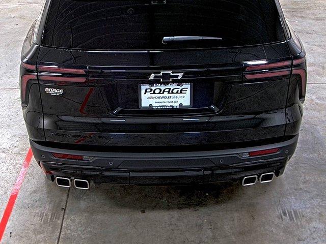 Photo of 2025 Mosaic Black Metallic Chevrolet Traverse