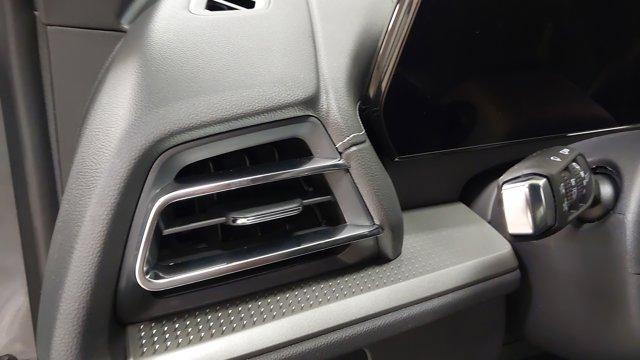 Photo of 2025 Mosaic Black Metallic Chevrolet Traverse