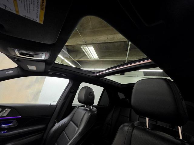 Photo of 2022 Black Mercedes-Benz GLE 450