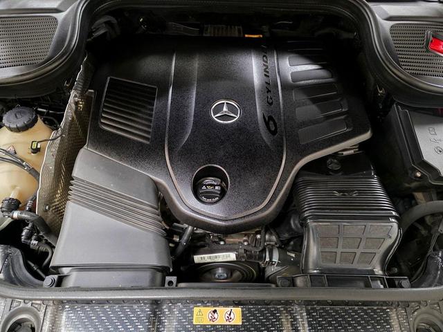Photo of 2022 Black Mercedes-Benz GLE 450