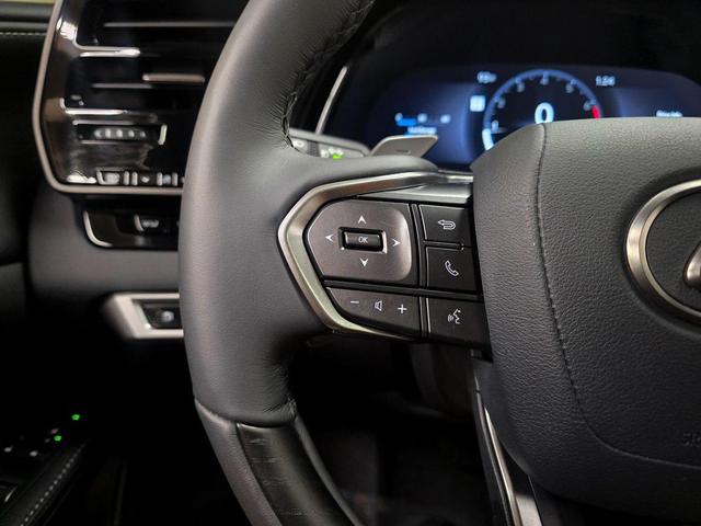 Photo of 2025 Iridium Lexus RX 350