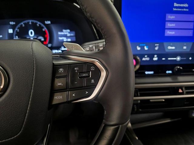 Photo of 2025 Iridium Lexus RX 350