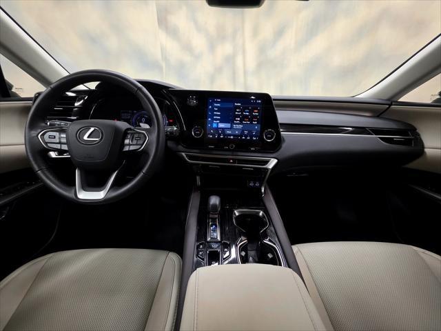 Photo of 2024 Cloudburst Gray Lexus RX 350