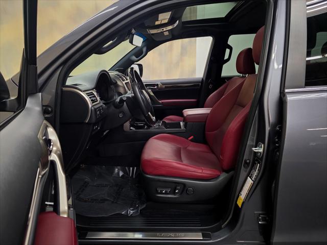 Photo of 2020 Nebula Gray Pearl Lexus GX 460