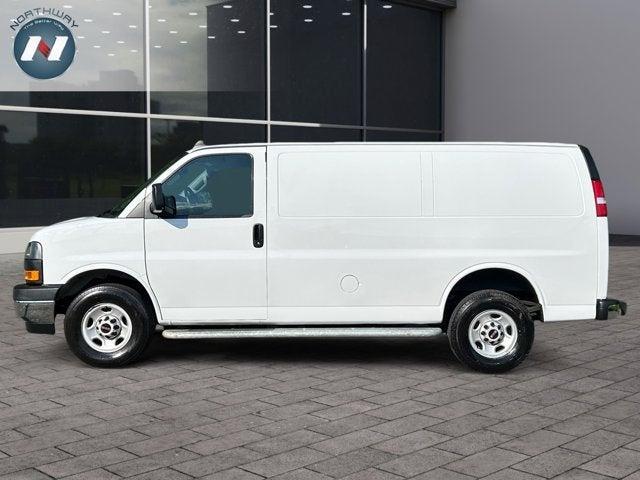 Photo of 2023 Summit White GMC Savana 2500