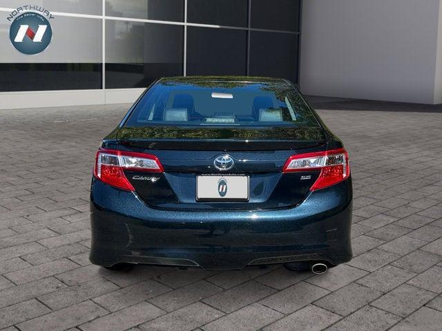 Photo of 2013 Attitude Black Metallic Toyota Camry