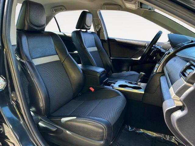 Photo of 2013 Attitude Black Metallic Toyota Camry