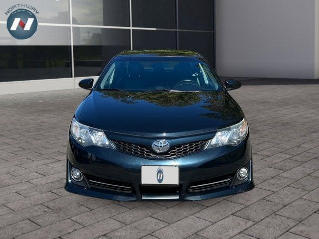 Photo of 2013 Attitude Black Metallic Toyota Camry
