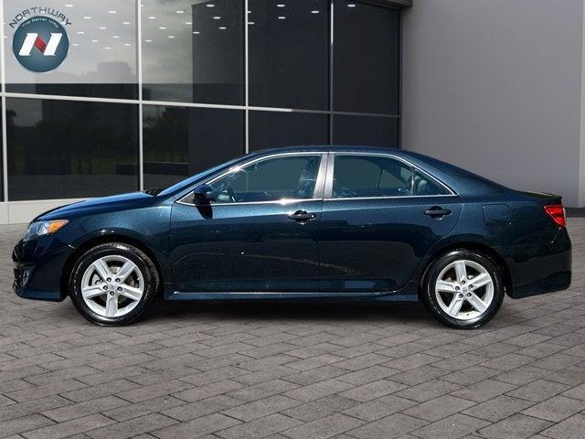 Photo of 2013 Attitude Black Metallic Toyota Camry