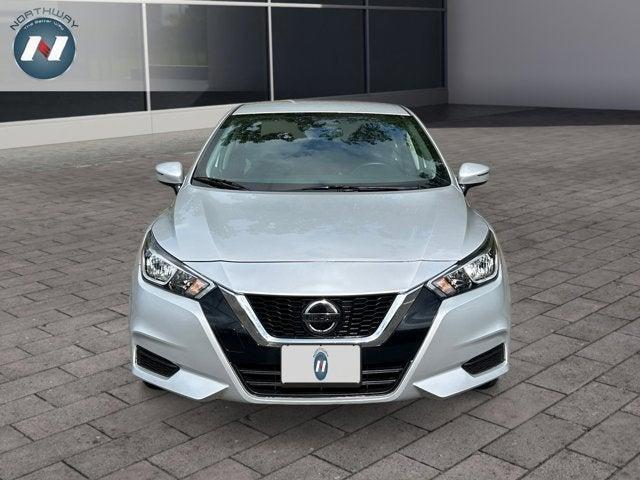 Photo of 2021 Brilliant Silver Metallic Nissan Versa