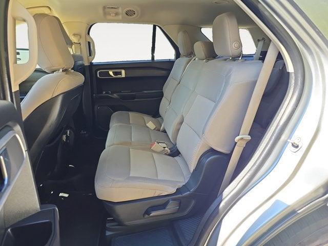 Photo of 2020 Silver Metallic Ford Explorer