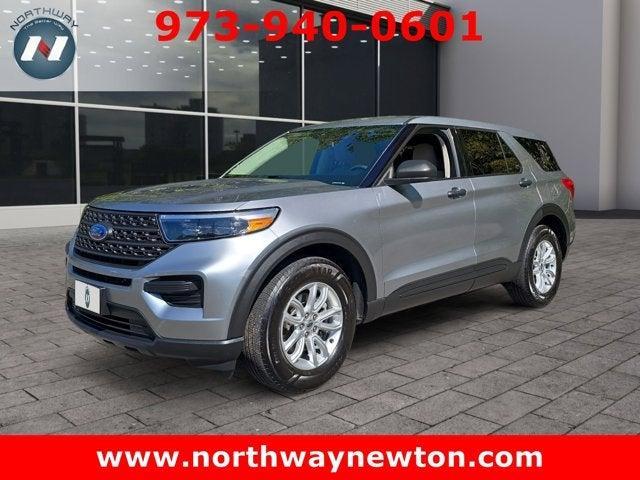 Photo of 2020 Silver Metallic Ford Explorer