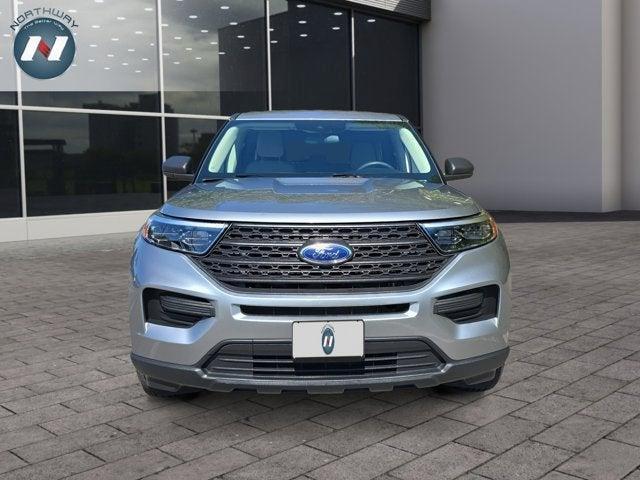 Photo of 2020 Silver Metallic Ford Explorer
