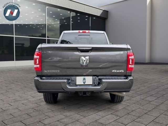 Photo of 2024 Granite Crystal Clearcoat Metallic RAM 2500